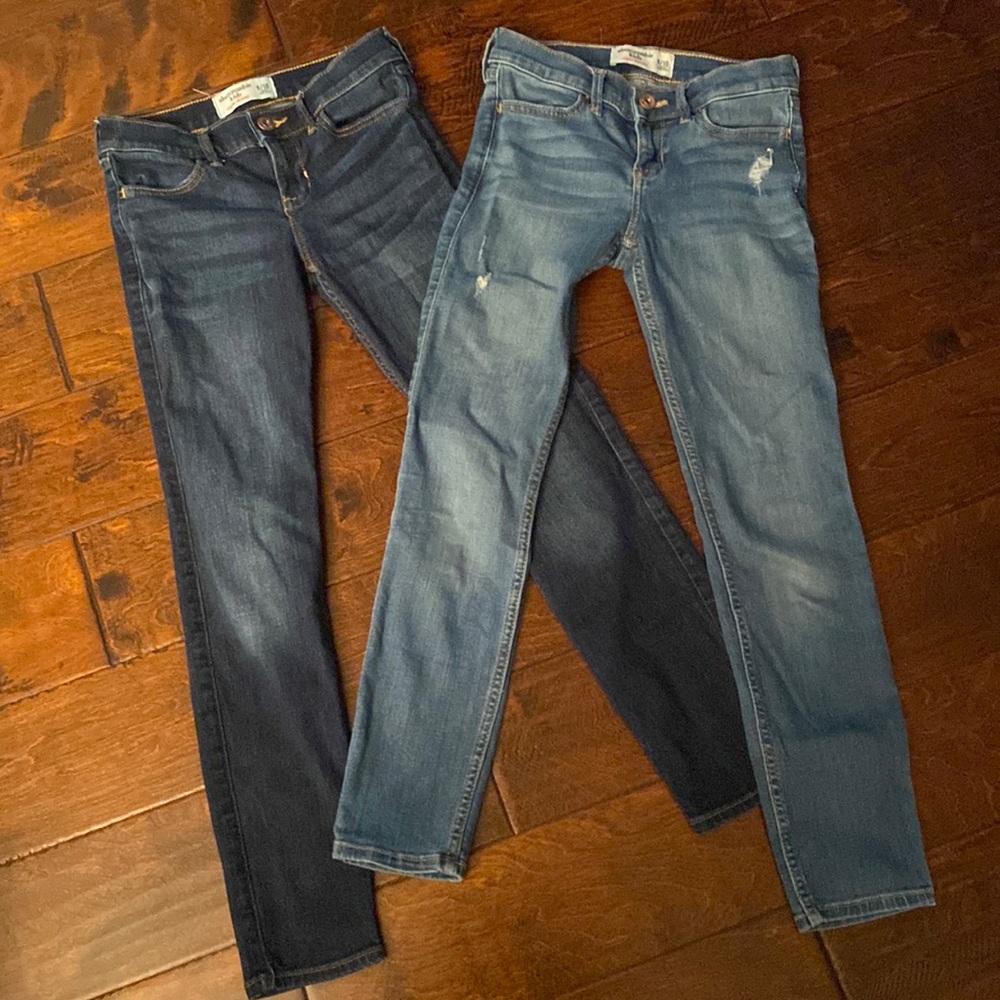 BUNDLE of TWO Abercrombie kids - super skinny - size 9/10